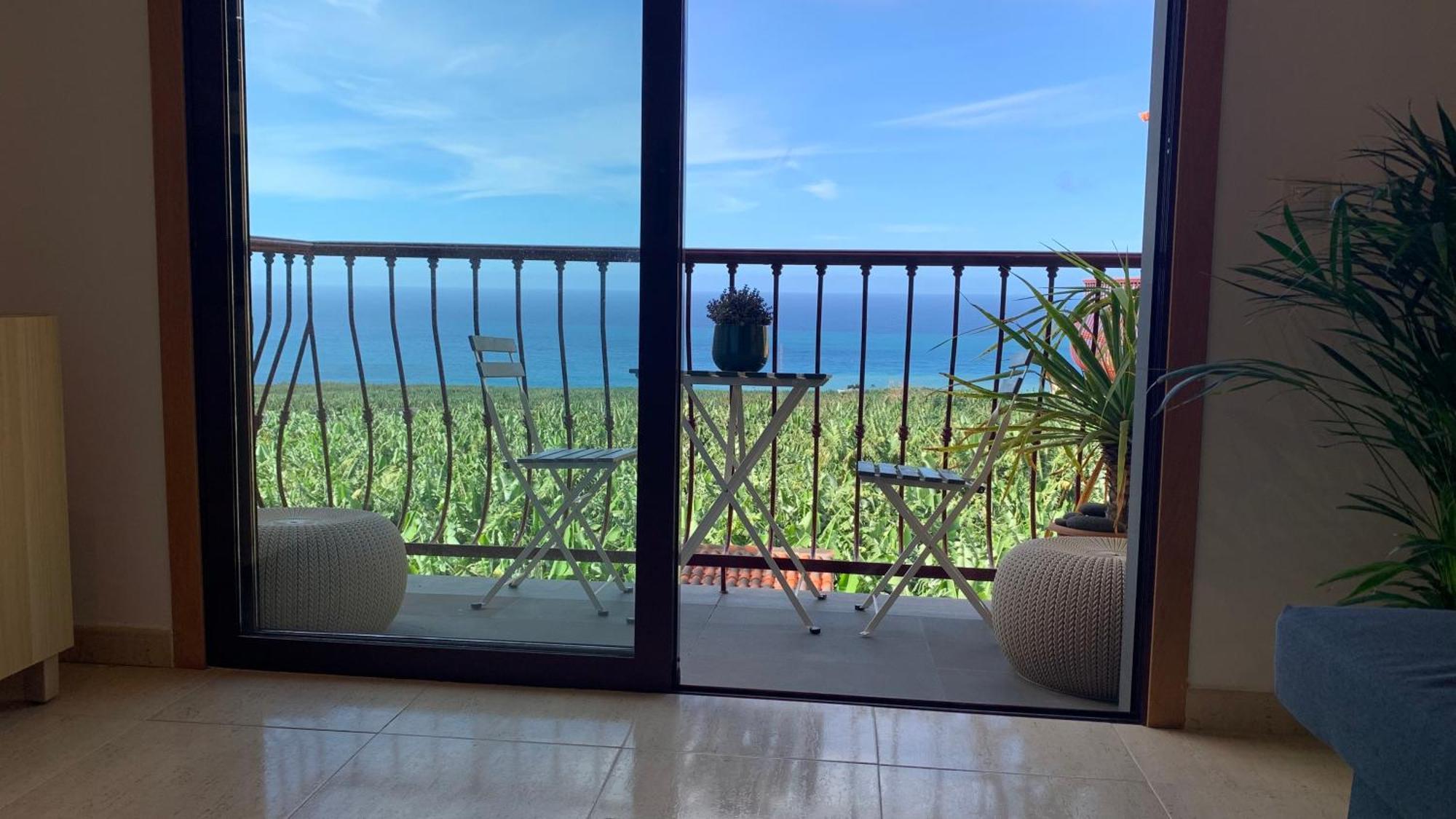 Apartamento Los Guirres Tazacorte Exterior foto